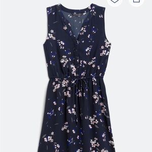 NWT size large nave dress with floral design.